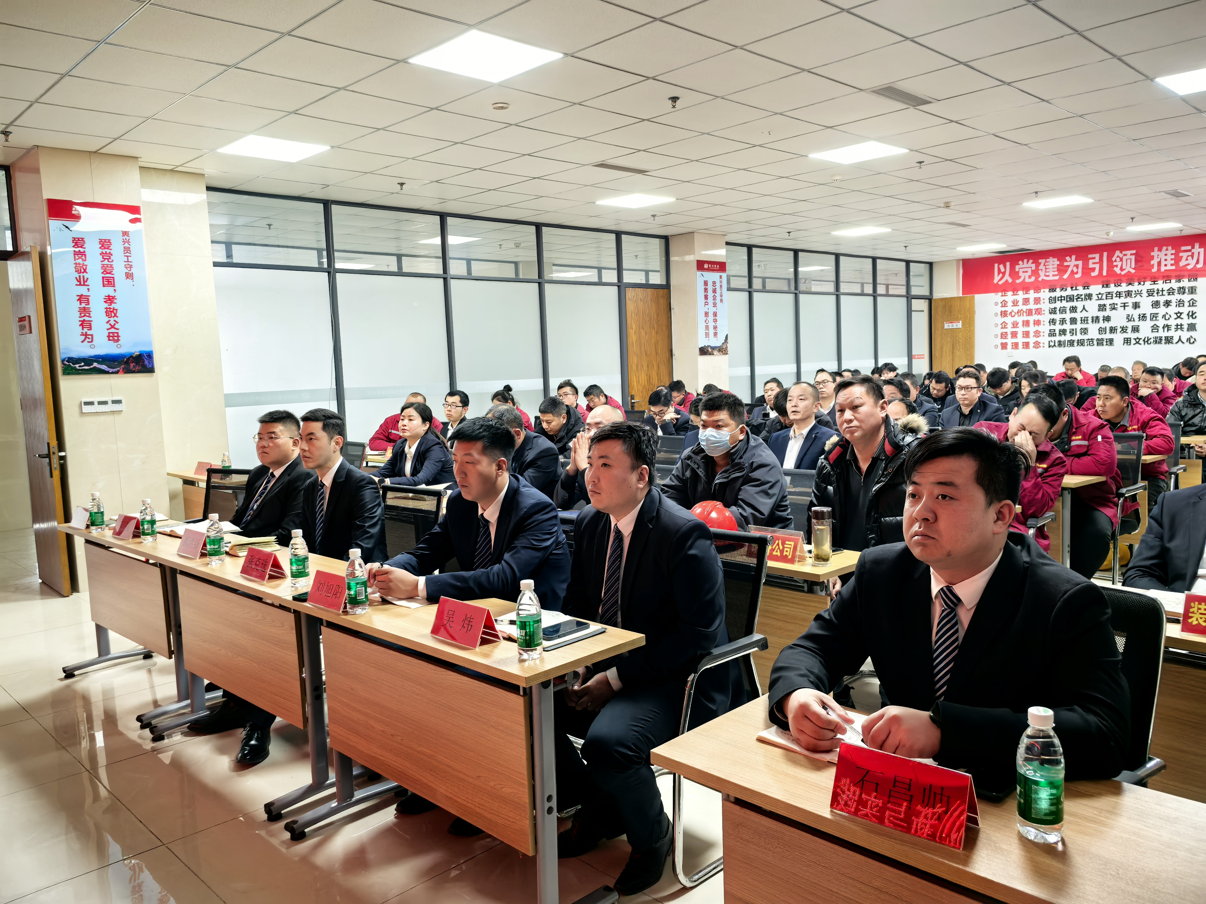 牧原建筑攜手寅興實業(yè)開展安全培訓(xùn)專題活動，共筑安全生產(chǎn)新防線